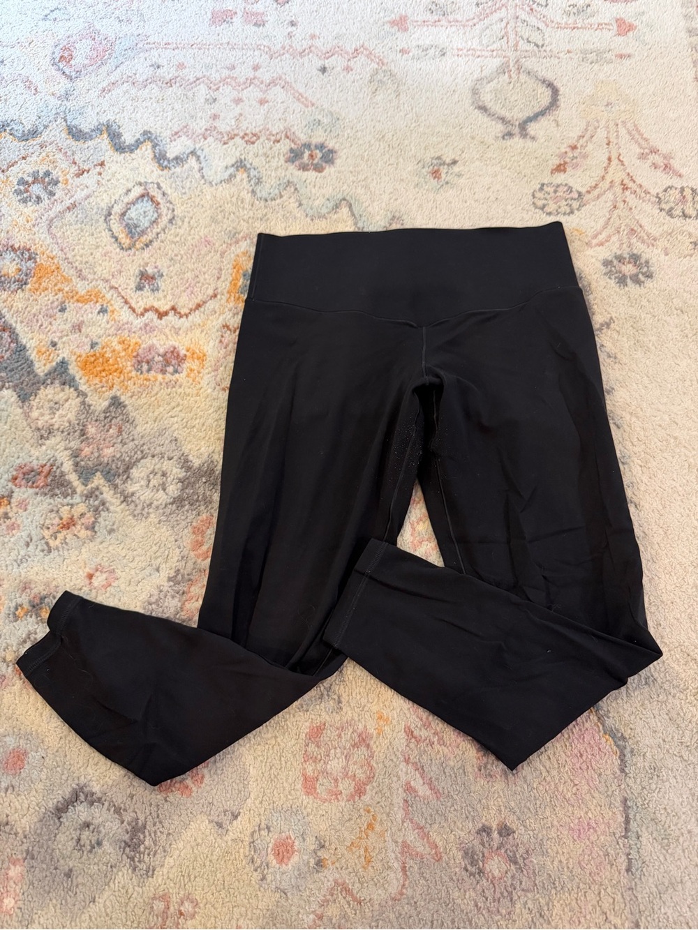 Offline High-Rise Black Leggings